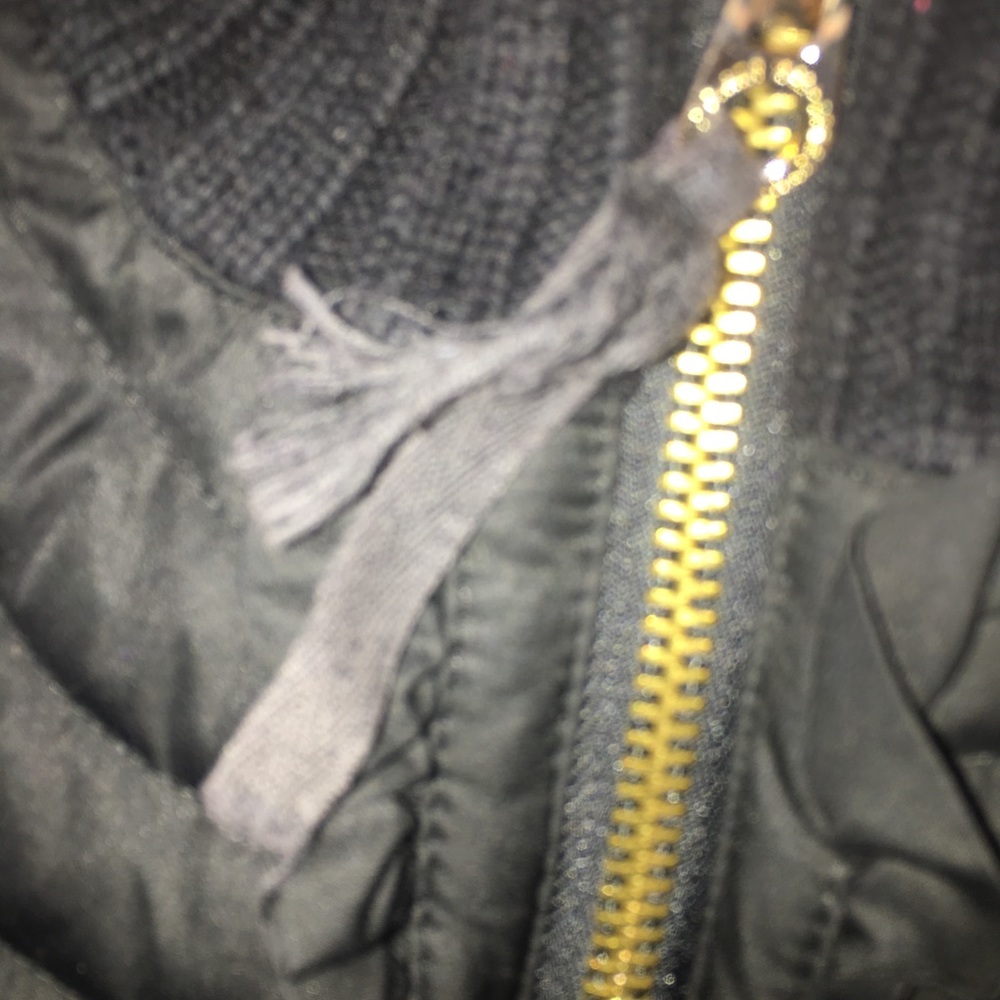 Vest - Picture 3 of 3
